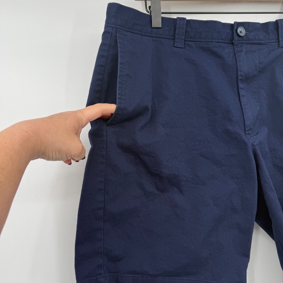 J Crew Shorts Men 35 Blue Chino Walking 9" Inseam Casual Stretch Flat Front - Picture 2 of 10